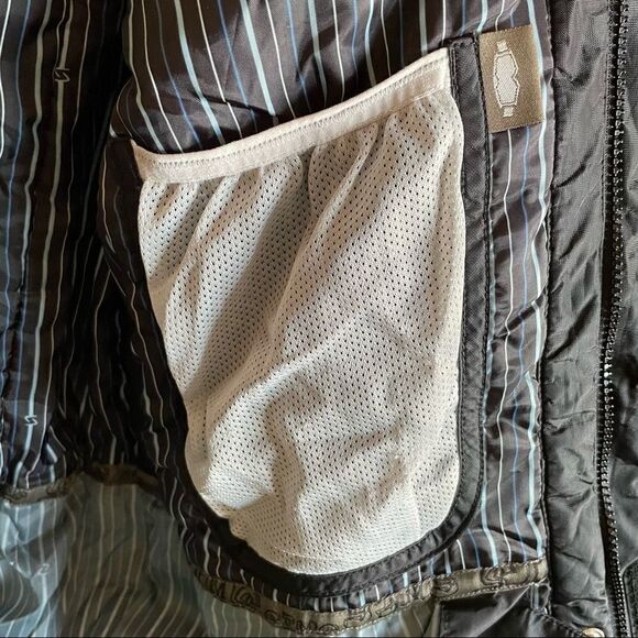 Sims ~ Women’s snowboard jacket ~ lots of pockets and functionality ~ size Lg - Picture 9 of 15